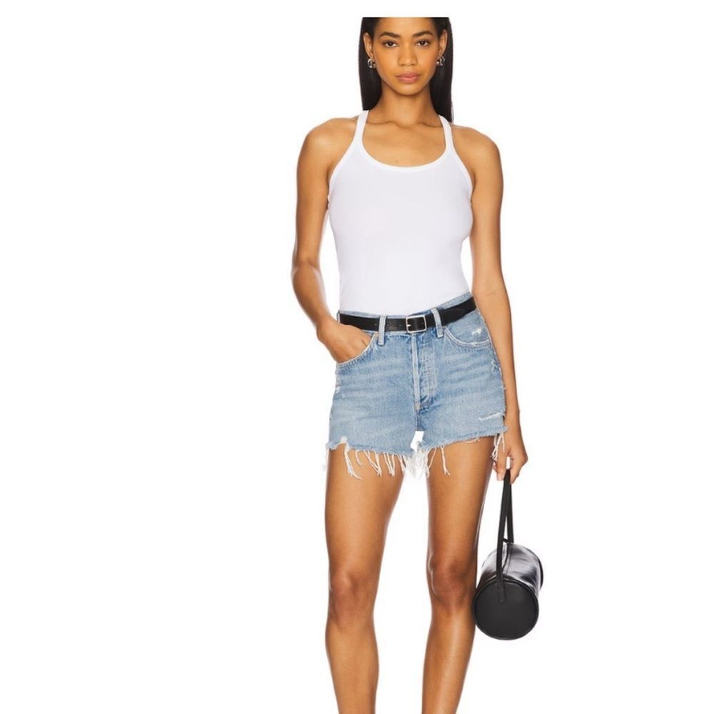 AGOLDE Parker Vintage Cut Off Short in Swapmeet
Size 29